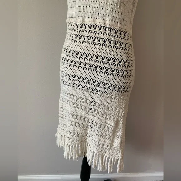 Solitaire Swim Crochet Fringed Cream Cotton Swim Coverup - Picture 4 of 14